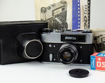 ロシア FED-5 & Industar-61 レンジファインダーカメラ FED-5V Russian Rangefinder Camera with industar 61 l/d 2,8/53