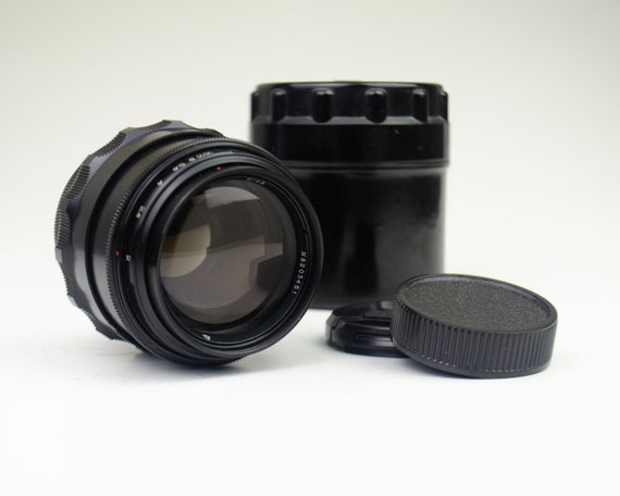 Jupiter-9 85mm/f2.0 M42マウント Jupiter-9 85mm/f2.0 M42マウント Jupiter-9 F2.0 85mm. Vintage USSR