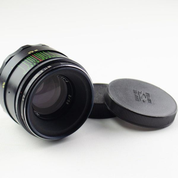 Helios 44-2 2/58 f2.0 58 mm for Canon. Lens Mount: M42+Canon EOS EF(-S)/EOS-M/R. Swirly bokeh  lens. Vintage soviet manual lens.