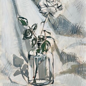 Eleganti rose bianche, pittura ad acquerello, bellissima composizione floreale, vaso di vetro artistico