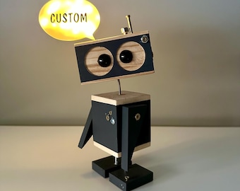 LEDバブル付きカスタマイズ可能な木製ロボット - 手作りスチームパンクフィギュア - 面白いデスクおもちゃ - オタクギフト - パーソナライズされたメッセージ付きロボット装飾
