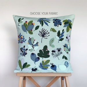 Punch Needle Pillow, Floral Pillow Cover, Custom Pillow Cover, Dorm Room Decor, Punch Needle Flower, Tufted Pillow, Punch Embroidery Flower