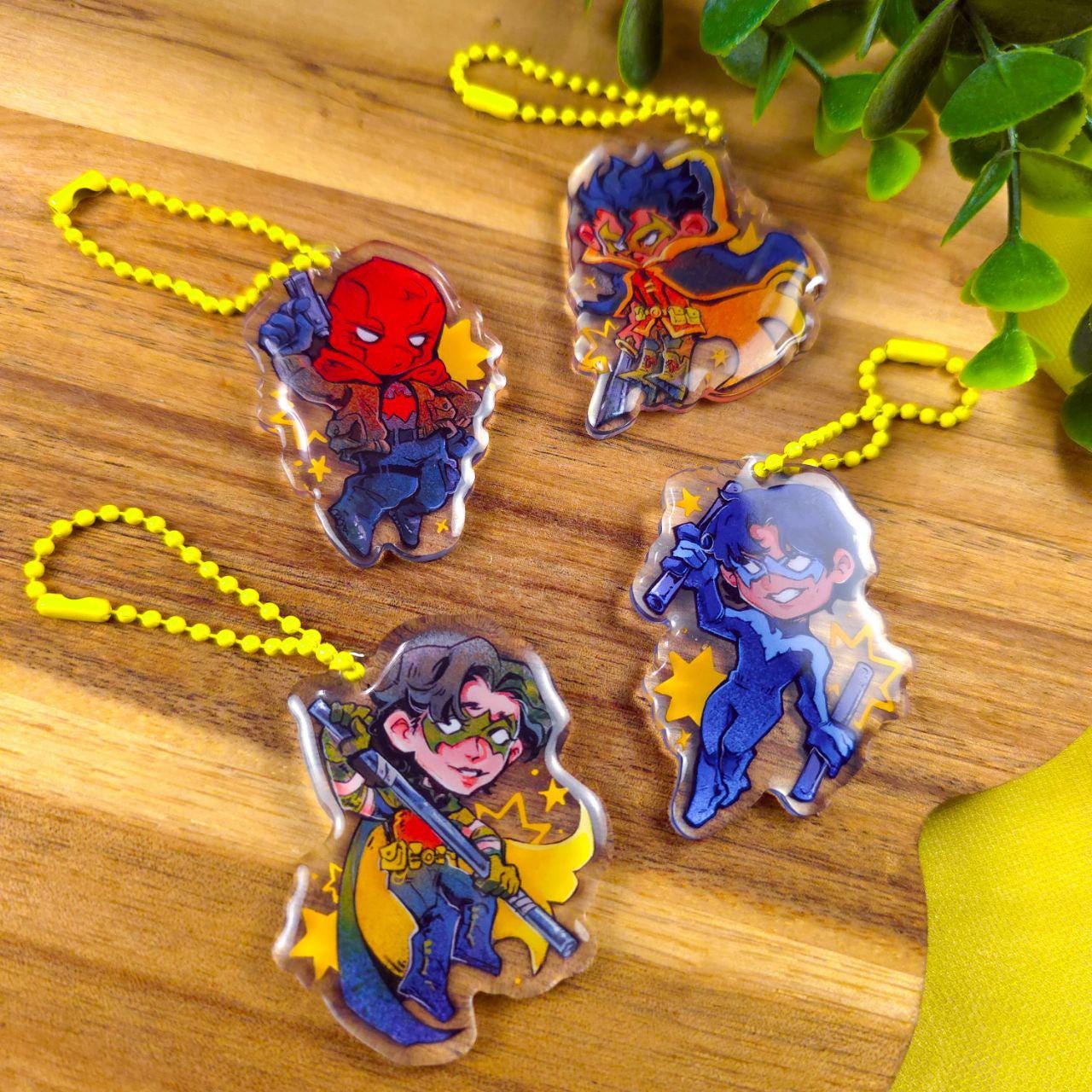 Batfam Mini Acrylic Keychains – 5cm | Red Hood, Nightwing, Robin(s) - Etsy
