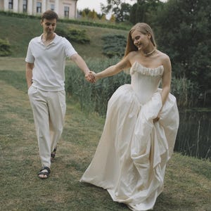 Robe de mariée en taffetas | Robe de mariée sans manches à taille basse | Robe de soirée élégante ivoire | Robe de mariée à jupe bouffante | Robe corset drapée