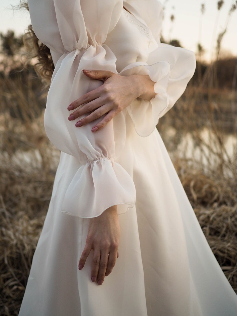 Long Sleeve Ivory Wedding Dress: V-Neck Flower Lace, Long Train image 6