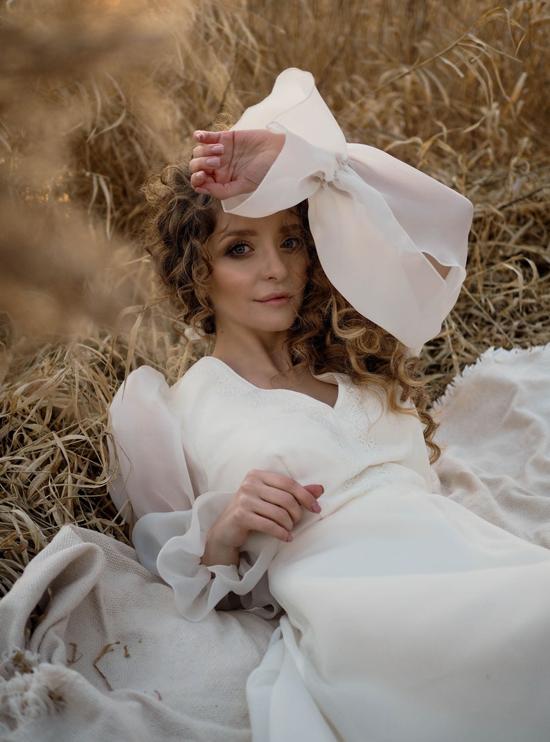 Long Sleeve Ivory Wedding Dress: V-Neck Flower Lace, Long Train image 4