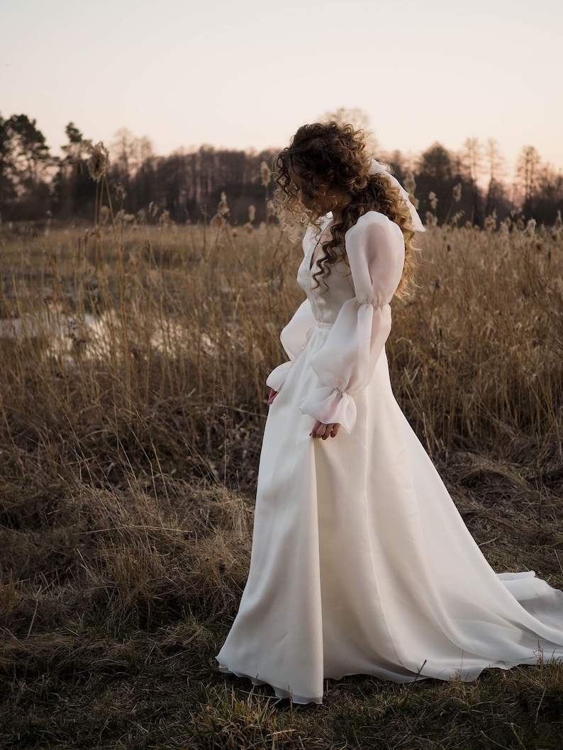 Long Sleeve Ivory Wedding Dress: V-Neck Flower Lace, Long Train image 5