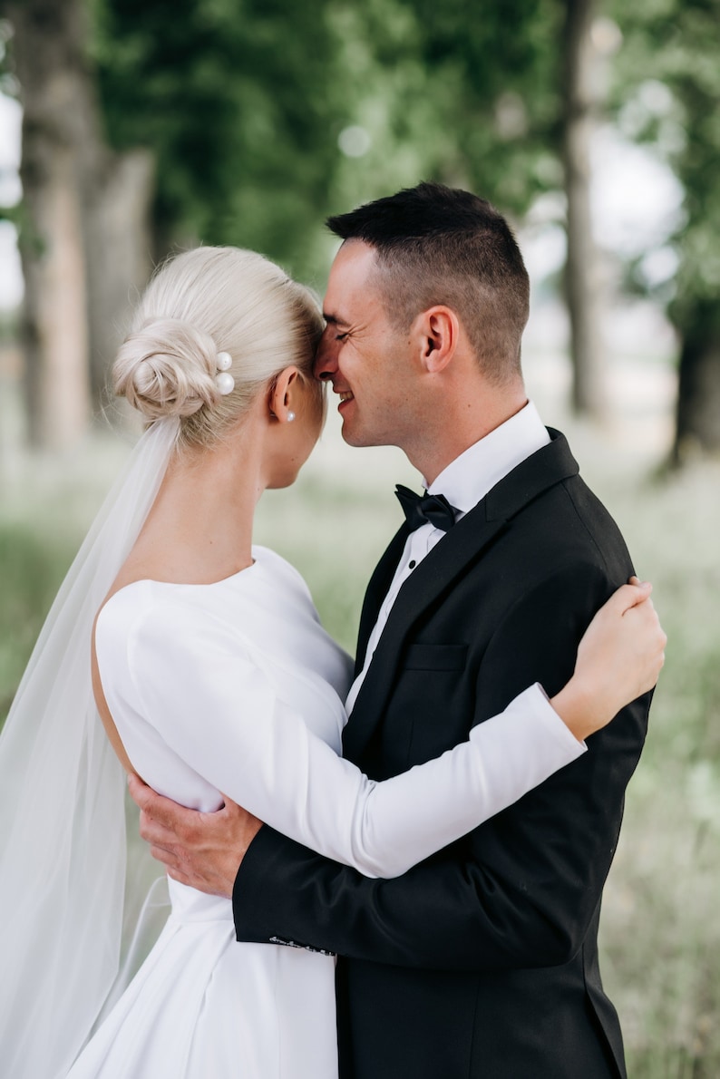 Robe longue ?� tra?�ne Robe de mari?�e dos ouvert Robe de - Etsy France