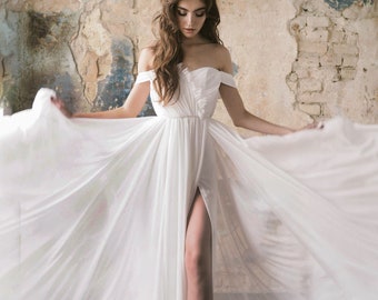 Off-The Shoulder wedding dress | Long Train Wedding Dress | Chiffon wedding Dress | Ivory bridal gown | Bohemian dress | Lace wedding dress