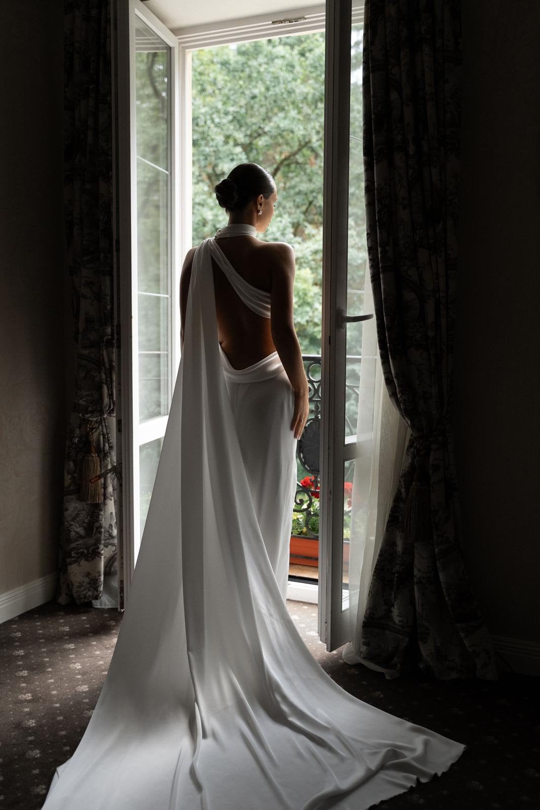 Silk Open Back Wedding Dress: Elegant Sleeveless Bridal Gown - Etsy