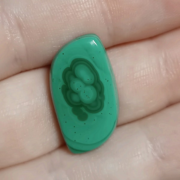 Natural Malachite cabochon Leaf shape Beautiful pattern Not treated Loose gem Ring size gemstone Healing stone Green colour 25x13 mm