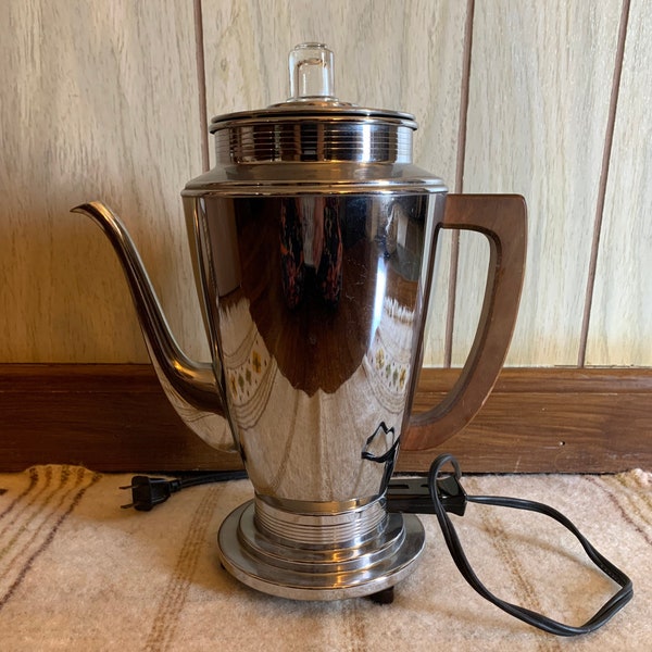 Mid-Century Manning Bowman At Deco Style Chrome Coffee Percolator with Wood Handle | Cat No 397-8 | 1940’s