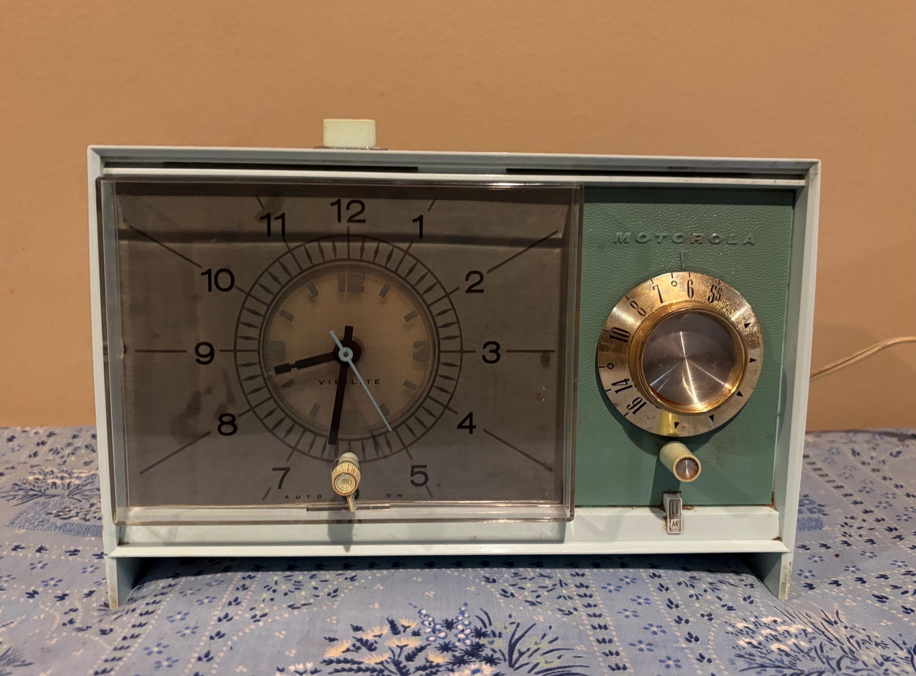 レトロ　ジャンク　MOTOROLA　モトローラ　クロック　ラジオ レトロ ジャンク MOTOROLA モトローラ クロック ラジオ Vintage