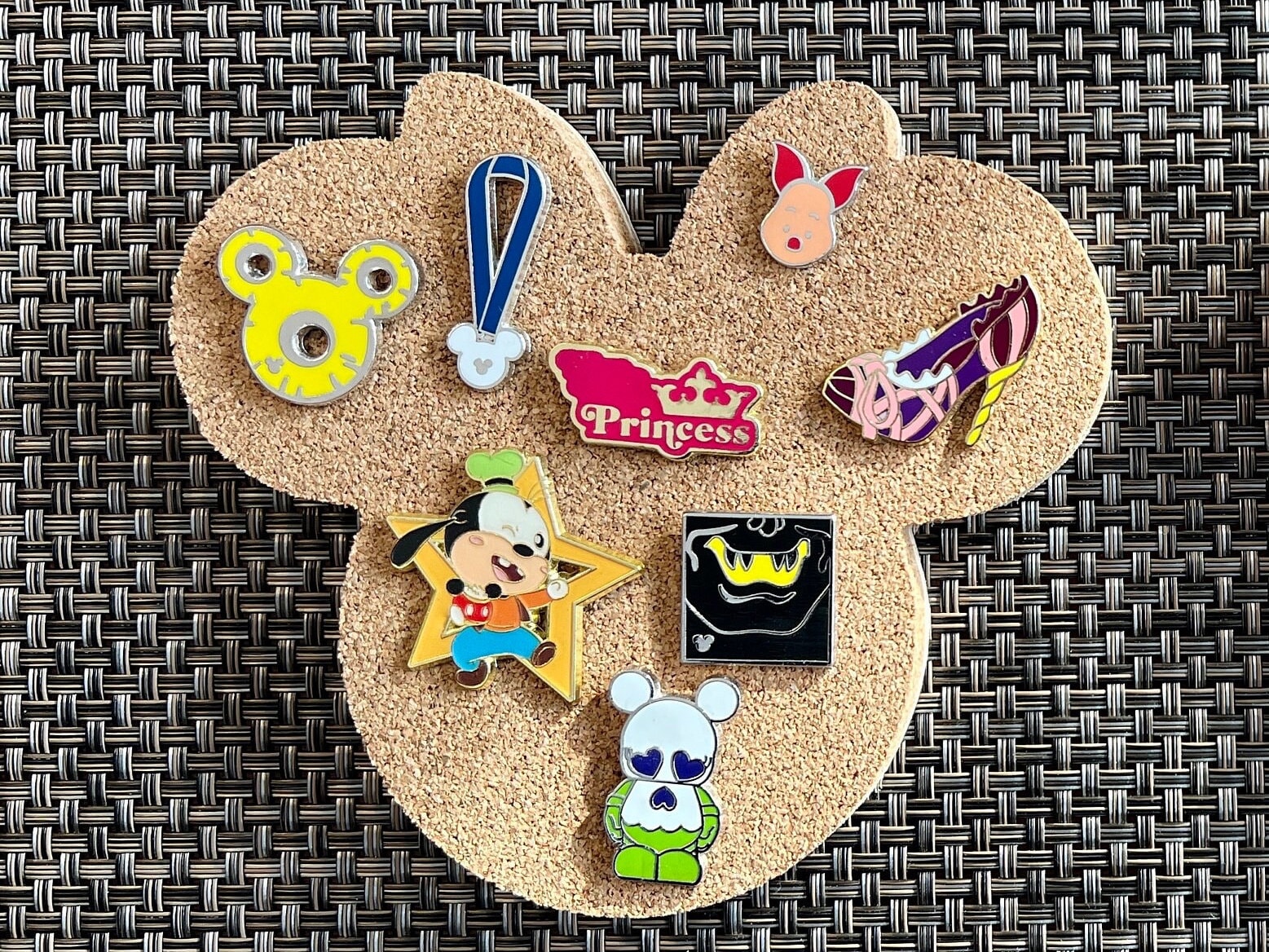 ディズニーピンバッグ - Etsy 日本