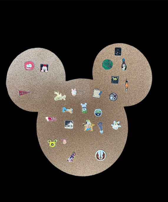 ディズニー ミッキーマウスをモチーフにしたピンボード コルクボード