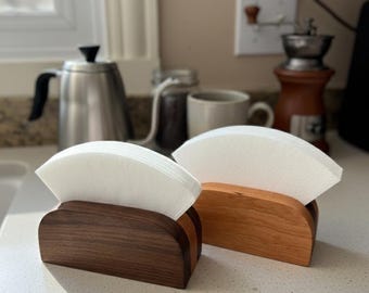 Portafiltro per caffè in legno di noce e ciliegio per filtri n. 2 o n. 4, contenitore per bar del caffè in legno misto fatto a mano, decorazione per stazione del caffè versato