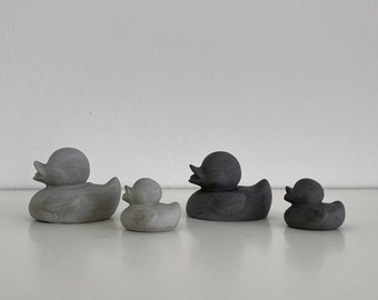 Concrete ducks set of 2//Concrete Duck 2-set