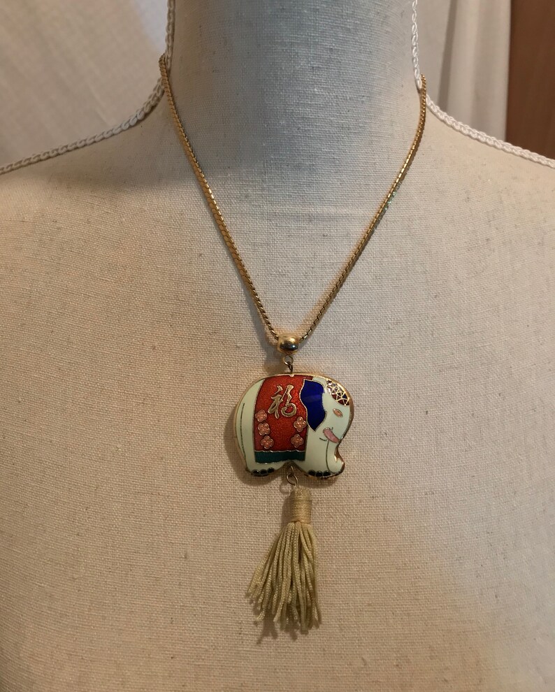 1970\u2019s enamel and gold elephant pendant necklace