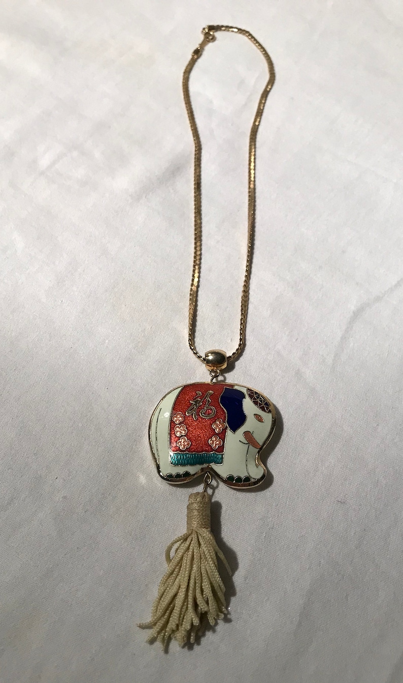 1970\u2019s enamel and gold elephant pendant necklace