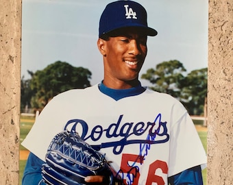 Pedro Astacio - Autographed 8x10 Photo - Los Angeles Dodgers - 1990's