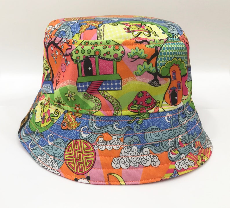 Psychedelic Bucket Hat, Trippy Art Print, Festival Bucket Hat, Oriental Sun Hat, Maneki-neko Cat. image 6