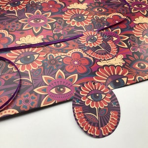 Prachtige cadeauverpakking, inpakpapier, papier voor cadeau, Moederdagcadeau, bloemenogen, boze ogen, derde oog, cadeaukaartjes en lint inbegrepen.