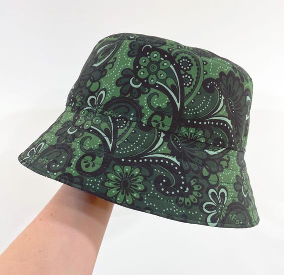 KruhitkaLove / Green Party Cape、Hatセット Paisley Bucket Hat, Green Bucket Hat, Pretty Green