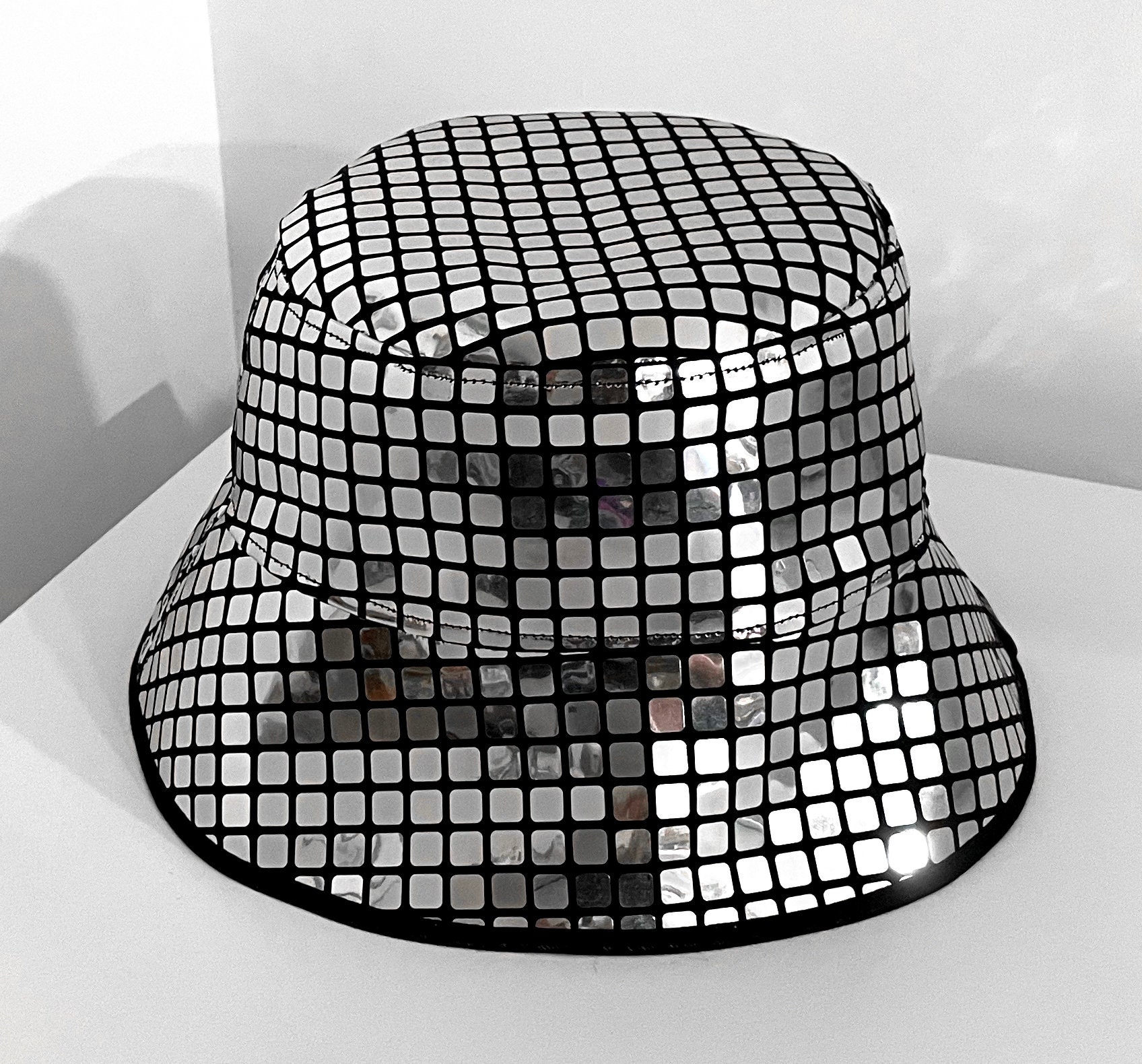 Hut Dekoration Disco Hut Creative Bühne Bar Dekoration Silber 1pc PVC  Einziehbare Schatten Hut