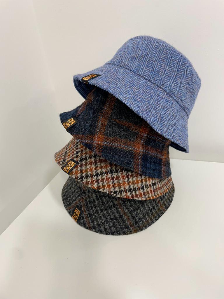 Chapeau de traqueur de cerf en tweed VTG par l'emblématique