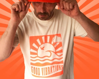 Vintage Band Tee, Good Vibrations Print, The Beach Boys, Mens T-shirts, Summer Festival Tee.