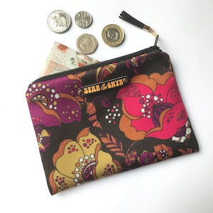 Vintage Geldbörse, gemusterte Geldbörse, Blumengeldbeutel, Blumenbrieftasche.