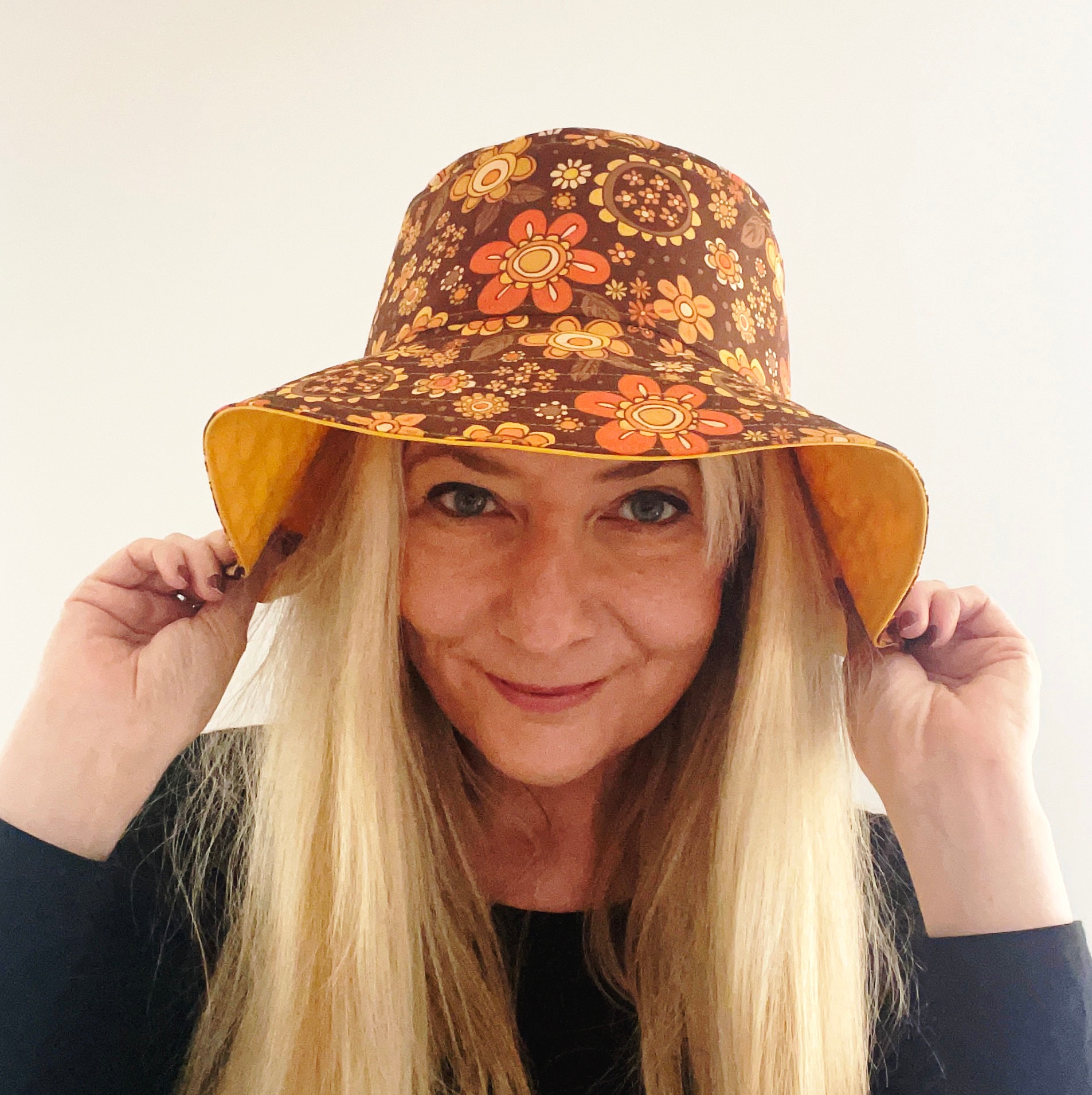 Retro Sun Hat, Wide Brim Hat, 70's Floral, Hat, 60s Fabric