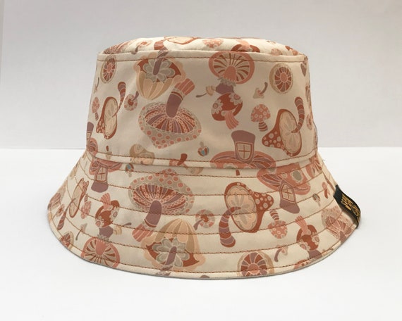 tilley hat store