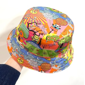 Psychedelic Bucket Hat, Trippy Art Print, Festival Bucket Hat, Oriental Sun Hat, Maneki-neko Cat. image 1