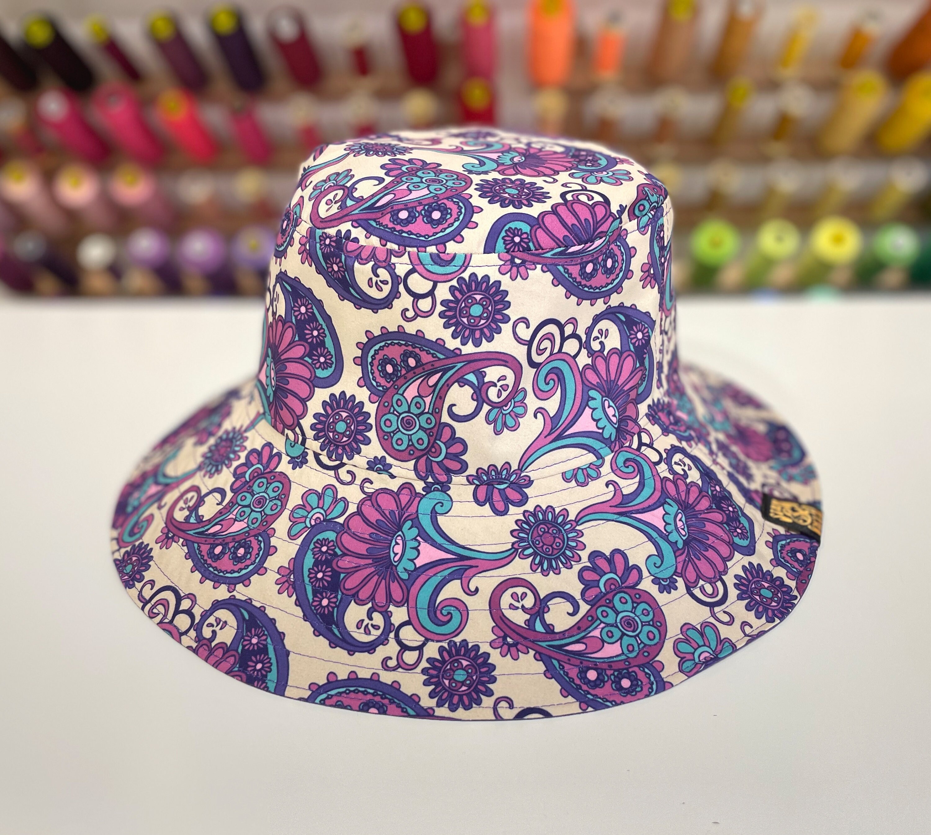 Paisley Wide Brim Sun Hat: Reversible 1960s Style - Etsy display picture 3