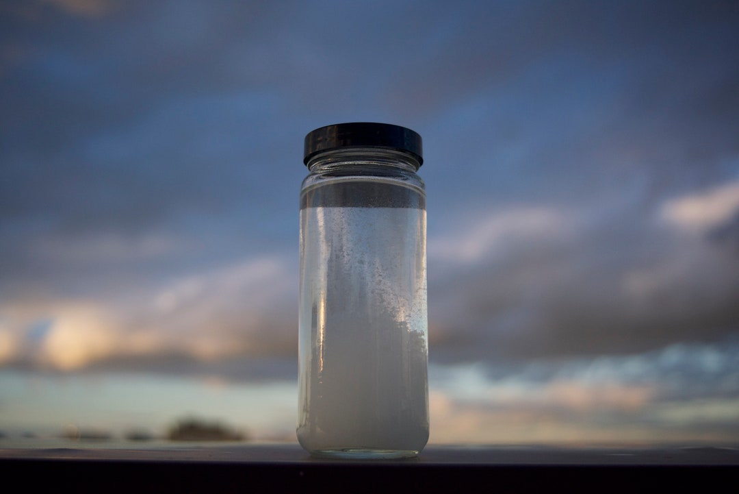 Storm Glass Barometer Weather Forming Crystals Barometer, Tall Round