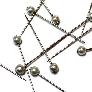 White glass head straight pins