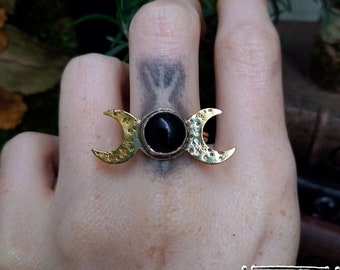 Triple Moon Goddess Ring, Opal Moon Ring, Moon Ring, Moon Phase Ring, Opal Jewelry, Crystal Jewelry, Boho Jewelry, Gemstone Moon Phase Ring