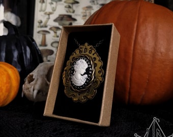 Vintage Lady Cameo Pendant, Victorian Cameo Pendant, Cameo Jewelry, Victorian Style, Gothic Jewelry, Victorian Jewelry, Steampunk, Vintage