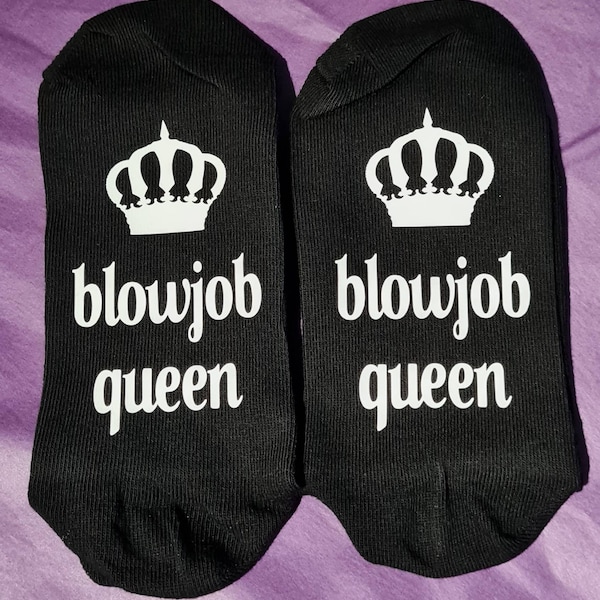 women’s If you can read this socks,Blowjob Queen to me, girlfriend stocking filler, cheeky gift, stocking filler, offensive socks