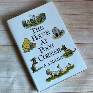 Vintage 1995 The House at Pooh Corner by AA Milne Hardback: Illustrated Poetry Book