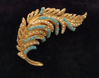 Vintage Large Leaf Brooch Retro Faux Pearl and Turquoise Pin Goldtone Basemetal Feather Plume Brooch Mid Century Pin Costume Jewlery Brooch