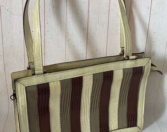 Vintage 1980s Beige Mock Croc Handbag Patchwork Detail Top Handle Bag Retro Faux Leather Zippered Tote Bag Small Shopper Bag