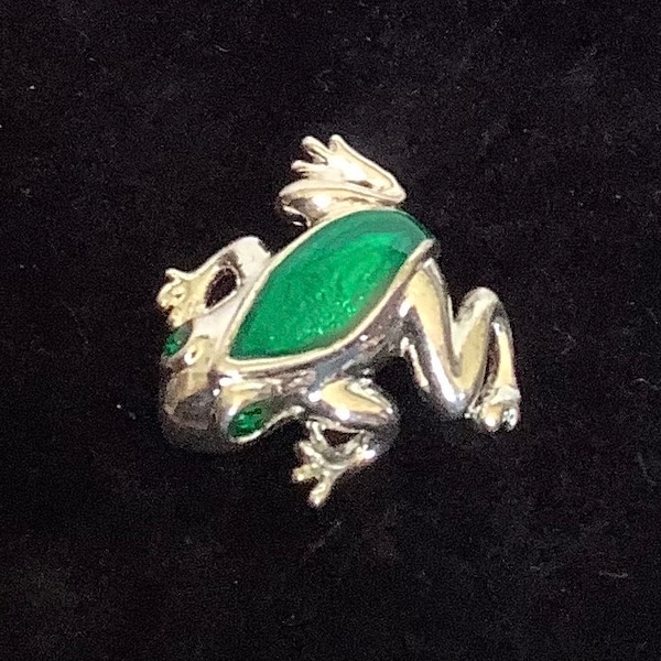 Vintage Small Frog Brooch Retro Silverplated Toad Pin Animal Brooch Green Enamel Detail Pin Gift Idea