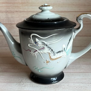 Vintage Japanese Moriage Dragonware Teapot: Hand-Painted Pottery