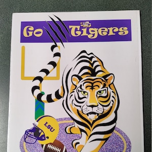Go TIgers Fútbol - LSU - 8 X 10 signo - púrpura / amarillo / oro