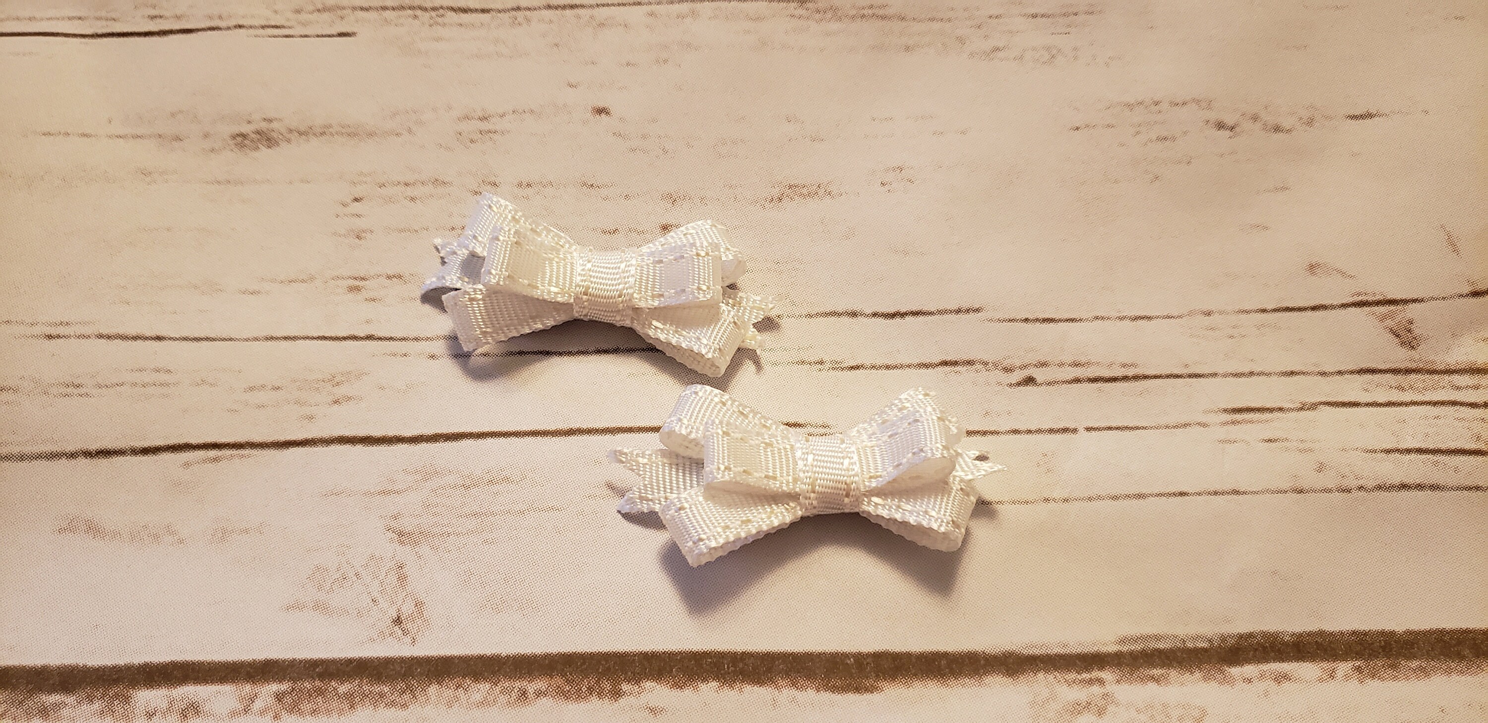 white baby hair clips