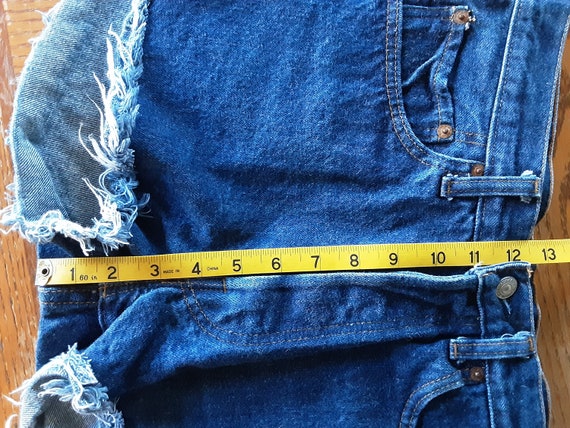 Vintage Levi 501 jeans cutoffs - image 7