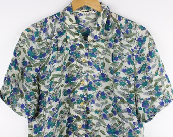 Pretty Floral Vintage Short Sleeve Button Up Shirt Blouse