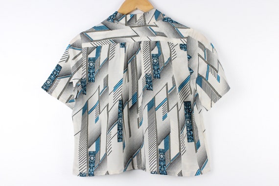 Awesome Cropped Vintage Short Sleeve Button Up Sh… - image 3